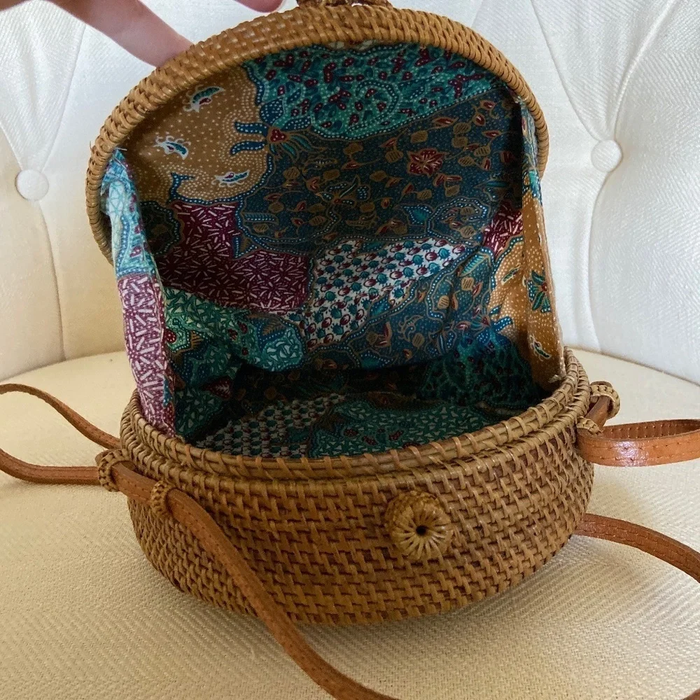 Rattan Canteen Crossbody Bag